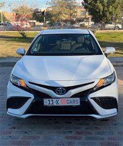 تۆیۆتا کامری